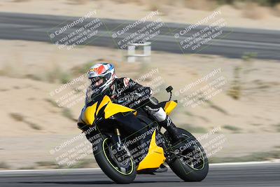 media/Nov-16-2025-Race Pace (Sun) [[8c5fa54630]]/Non Verified Riders (1st 20 Minutes)/2-Turn 10 (1010am)/